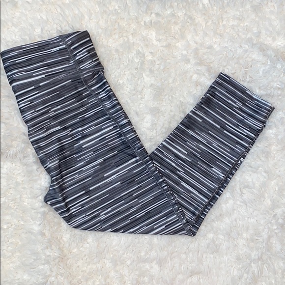 Under Armour Leggings - Picture 3 of 8